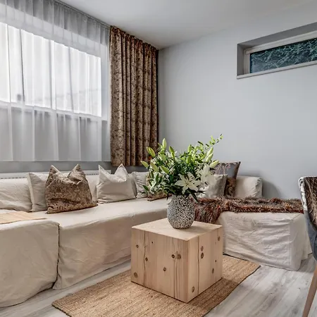 Wellness Cesky Raj & Biokolna Lomnice nad Popelkou